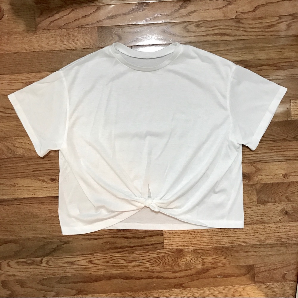 White cropped tie tshirt